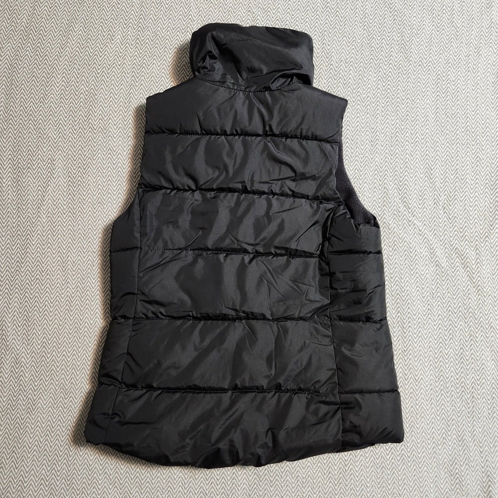 Old Navy Womens Puffer Vest Black Quilted Fleece Lined Full Zip Snap S 978594-02 - Picture 2 of 9